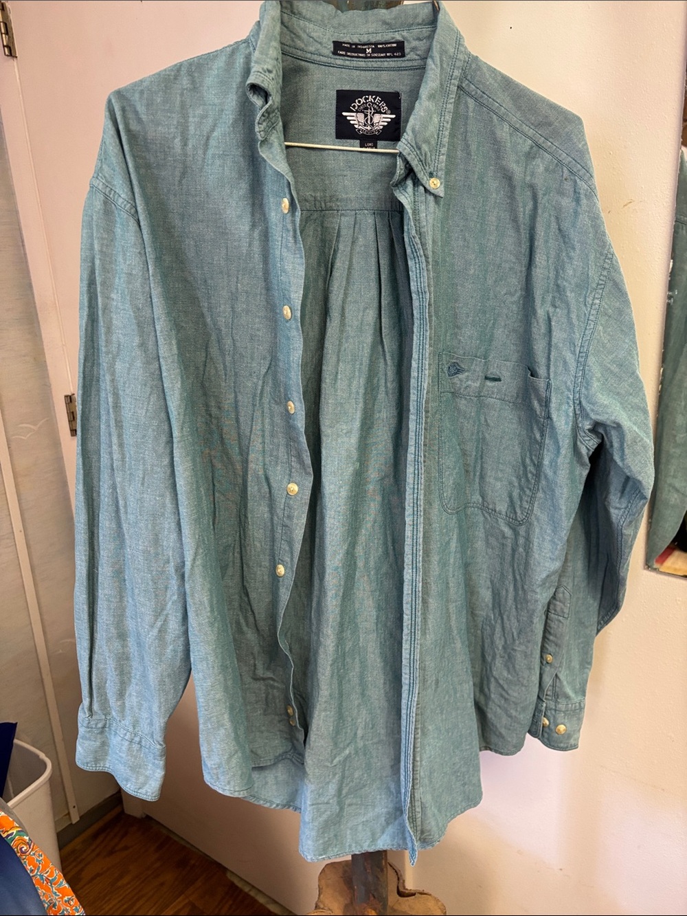 Dockers Men's Lightweight Long-Sleeve Shirt Jacket in Teal Green